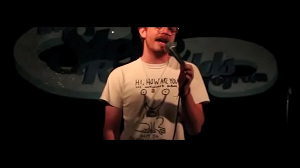 Ruiva Lontra Jamie Clark fode multidão